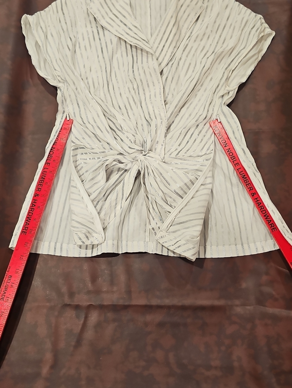 N White And Silver Striped Button Down Side Knot Shirt With Dual Side Zip Sz 10 - Picture 7 of 7
